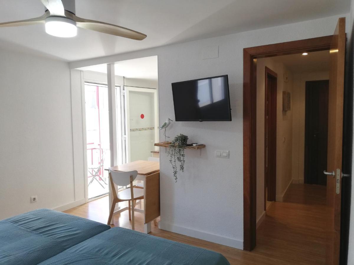 Apartamentos Corcega Palmyra Салоу Екстериор снимка