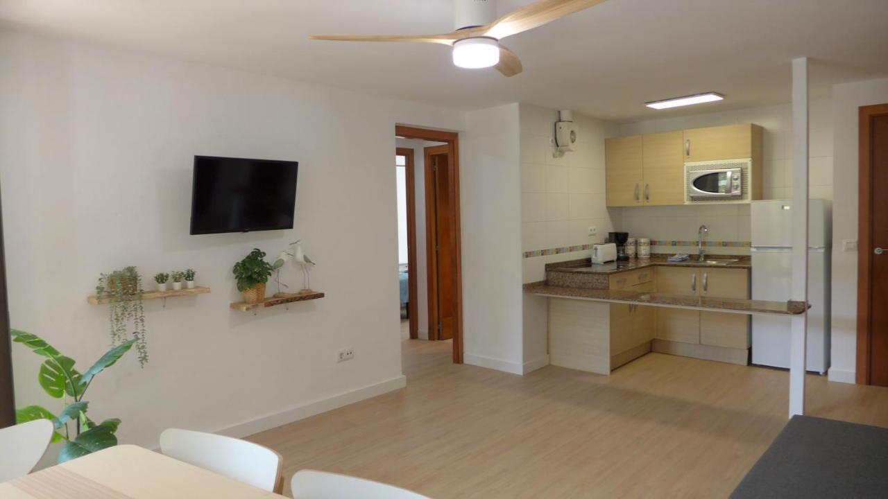 Apartamentos Corcega Palmyra Салоу Екстериор снимка
