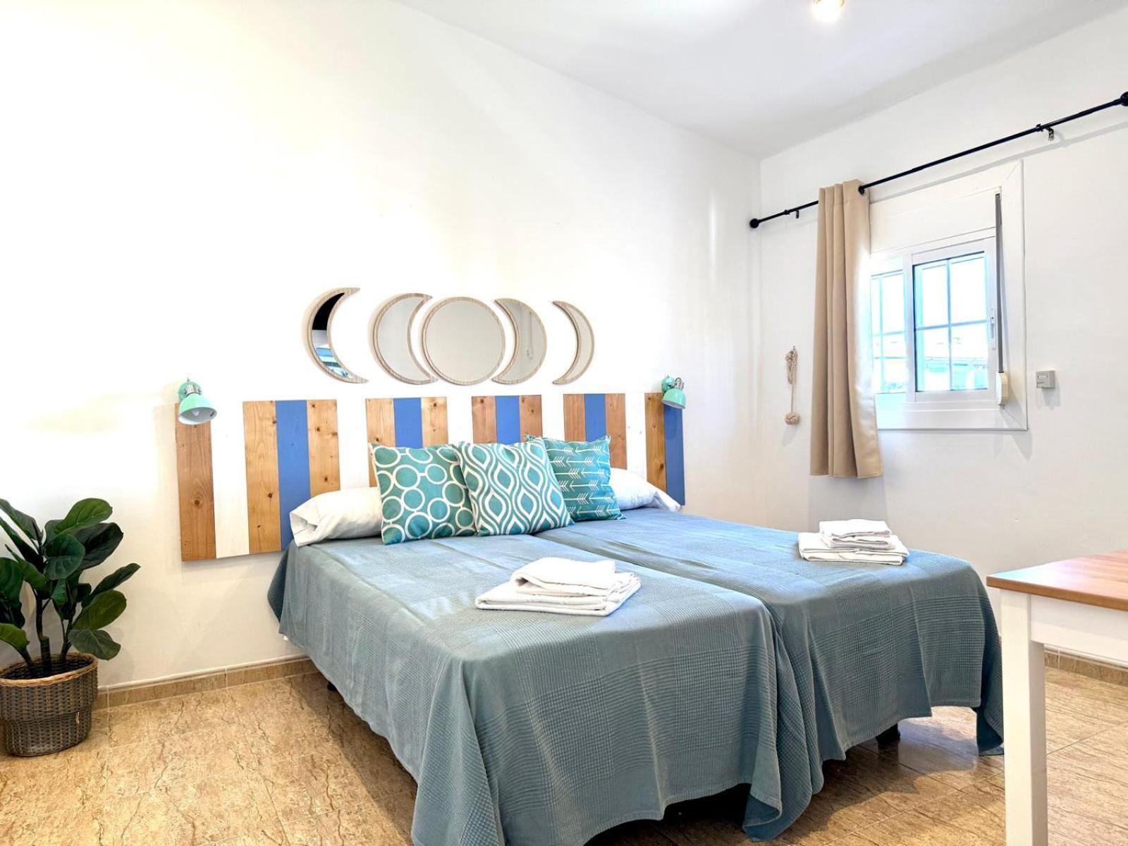 Apartamentos Corcega Palmyra Салоу Екстериор снимка